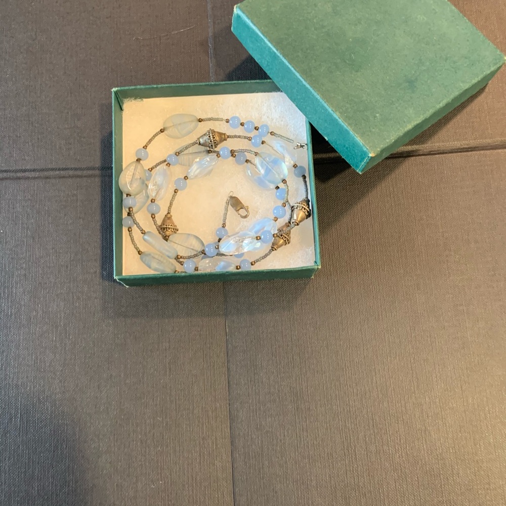 Neckalce - Picture 4 of 4
